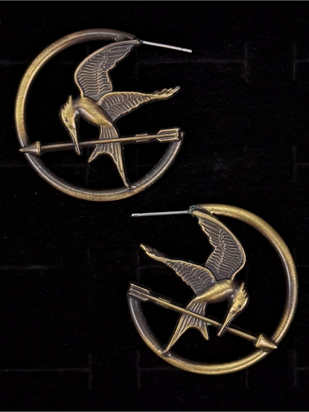 Mockingjay, hunger games, Lionsgate press pierced earrings